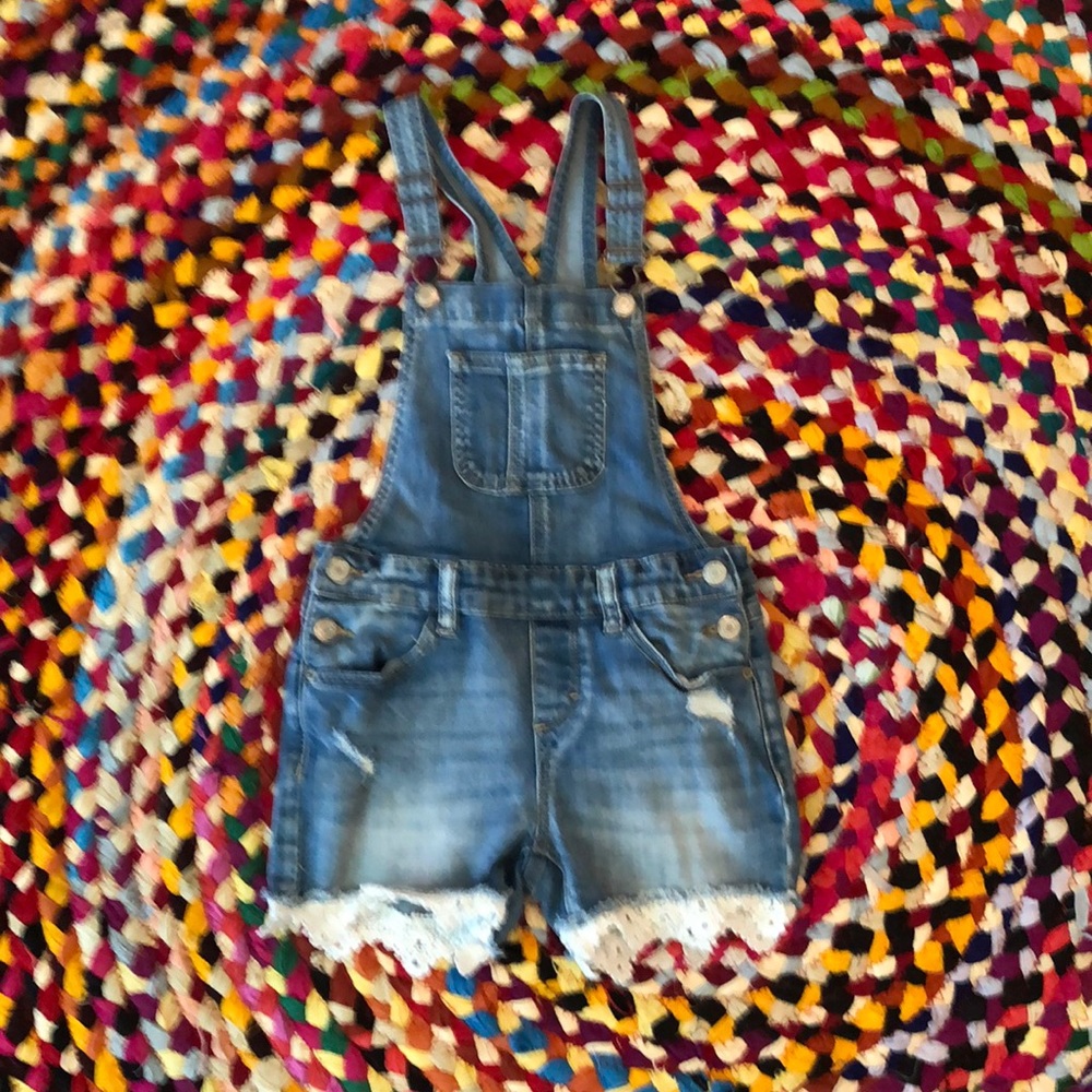 Girls denim overall shorts. Size 8.